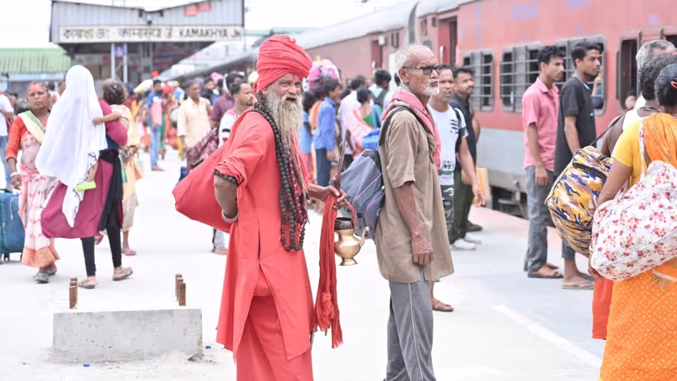 NFR ने अम्बुबाची मेला तीर्थयात्रियों के लिए विशेष ट्रेनें, 24x7 सेवाएं शुरू NFR ने अम्बुबाची मेला तीर्थयात्रियों के लिए विशेष ट्रेनें, 24x7 सेवाएं शुरू