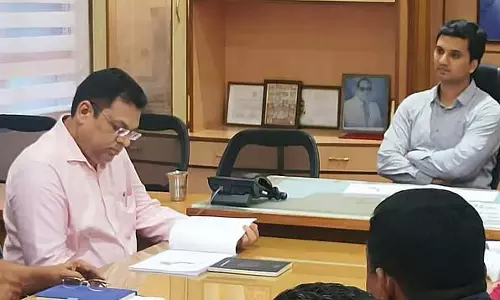 LED स्ट्रीट लाइट लगाने का काम तेज करें: डिप्टी कमिश्नर दर्शन LED स्ट्रीट लाइट लगाने का काम तेज करें: डिप्टी कमिश्नर दर्शन