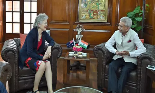 Jaishankar ने दक्षिण ऑस्ट्रेलिया के गवर्नर एडमसन से शिक्षा, अंतरिक्ष, कृषि और वाणिज्य दूतावास के मुद्दों पर चर्चा की