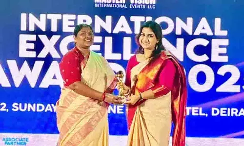 Telangana के मंत्री सीथक्का कैबिनेट बैठक में शामिल नहीं हुए, दुबई यात्रा से चर्चा तेज