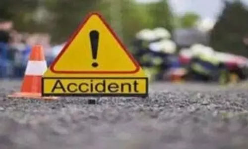 नशे में धुत ड्राइवर से हादसा, गर्भवती महिला और पिता की मौत
