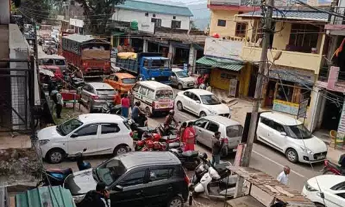 Palampur-Hamirpu राजमार्ग के चौड़ीकरण पर कोई प्रगति नहीं Palampur-Hamirpu राजमार्ग के चौड़ीकरण पर कोई प्रगति नहीं