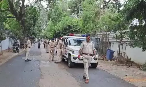 सुरक्षित इलाके में पूर्व मंत्री के सरकारी आवास में चोरी, पंखा, कूलर, टोंटी गायब सुरक्षित इलाके में पूर्व मंत्री के सरकारी आवास में चोरी, पंखा, कूलर, टोंटी गायब