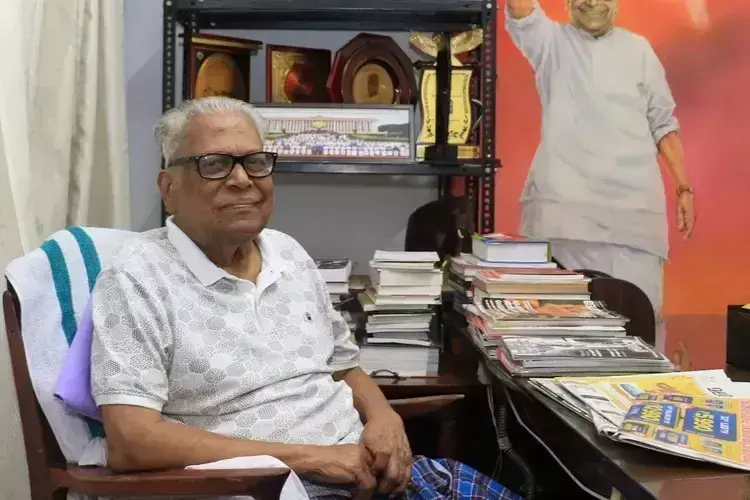 Kerala  के पूर्व सीएम वीएस अच्युतानंदन अस्पताल में भर्ती