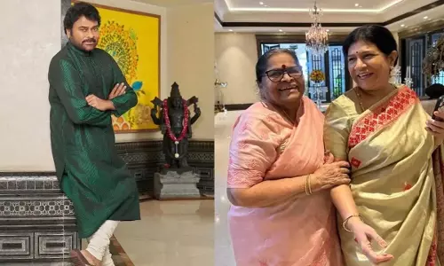 Chiranjeevi के घर के अंदर का दौरा Chiranjeevi के घर के अंदर का दौरा