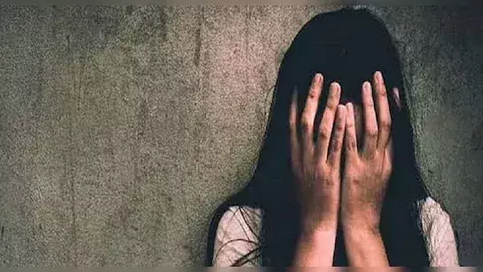 Udaipur: फ्रांसीसी युवती से दुष्कर्म का मामला, पुलिस ने शुरू की जांच Udaipur: फ्रांसीसी युवती से दुष्कर्म का मामला, पुलिस ने शुरू की जांच
