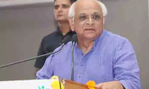 Gujarat के मंत्री और अधिकारी तीन दिवसीय शाला प्रवेशोत्सव अभियान के लिए हाथ मिलाएंगे