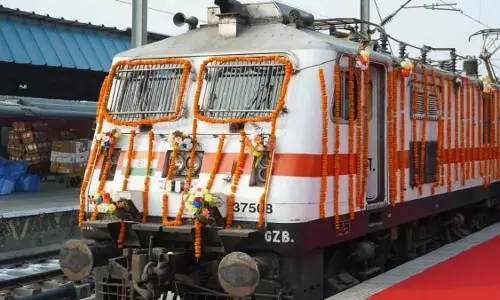 गोंदिया-मधुपुर-गोंदिया के मध्य 16 फेरों के लिए श्रावणी त्यौहार स्पेशल ट्रेन का परिचालन गोंदिया-मधुपुर-गोंदिया के मध्य 16 फेरों के लिए श्रावणी त्यौहार स्पेशल ट्रेन का परिचालन