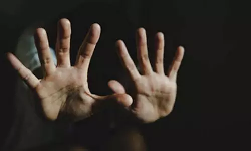ससुराल वालों ने इतना परेशान किया कि उसने मौत को ही गले लगा लिया