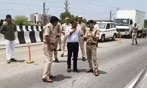 ब्रिज पर मिला युवक का शव, पुलिस को हत्या की आशंका