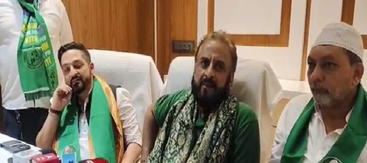 केंद्र सरकार गाजा के लिए शांति की अपील क्यों नहीं करती : इम्तियाज जलील केंद्र सरकार गाजा के लिए शांति की अपील क्यों नहीं करती : इम्तियाज जलील