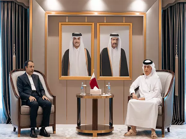 Qatar ने ईरानी दूत को तलब किया, अपनी संप्रभुता और हवाई क्षेत्र के उल्लंघन की कड़ी निंदा की Qatar ने ईरानी दूत को तलब किया, अपनी संप्रभुता और हवाई क्षेत्र के उल्लंघन की कड़ी निंदा की