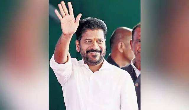 स्थानीय निकाय चुनावों से पहले कांग्रेस समितियों में फेरबदल के लिए CM रेवंत रेड्डी स्थानीय निकाय चुनावों से पहले कांग्रेस समितियों में फेरबदल के लिए CM रेवंत रेड्डी