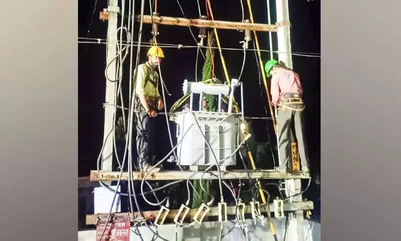 बारिश से KSEB को 6 करोड़ रुपये का नुकसान बारिश से KSEB को 6 करोड़ रुपये का नुकसान
