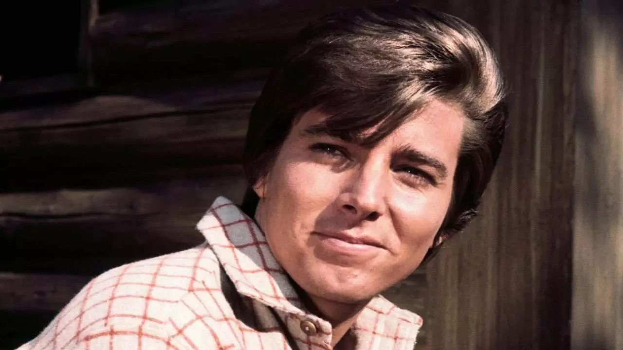 Bobby Sherman का 81 साल की उम्र में कैंसर से निधन - लिटिल वुमन स्टार और पूर्व टीन आइडल का निधन Bobby Sherman का 81 साल की उम्र में कैंसर से निधन - लिटिल वुमन स्टार और पूर्व टीन आइडल का निधन