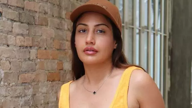 Surbhi Chandna : फ़र्ज़ी गाना विश्वासघात से डरा हुआ अध्याय है Surbhi Chandna : फ़र्ज़ी गाना विश्वासघात से डरा हुआ अध्याय है