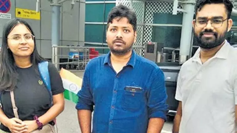 Odisha: संघर्ष प्रभावित इजराइल से 13 ओडिया छात्रों को निकाला गया Odisha: संघर्ष प्रभावित इजराइल से 13 ओडिया छात्रों को निकाला गया
