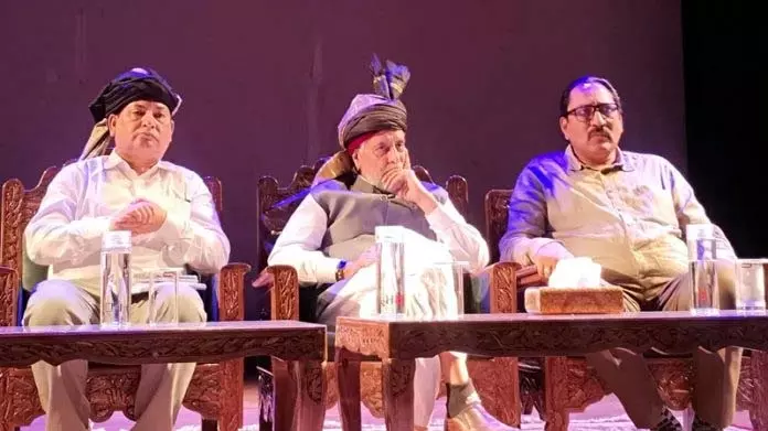 राज्य का दर्जा न मिलने से अनिश्चितता पैदा हो रही है, सरकार को कार्रवाई करनी चाहिए: MP राज्य का दर्जा न मिलने से अनिश्चितता पैदा हो रही है, सरकार को कार्रवाई करनी चाहिए: MP