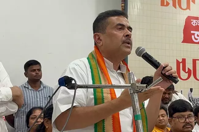 Suvendu ने कहा, पुरी महाप्रसाद को रथ द्वारा बंगाल में वितरित किया जाएगा Suvendu ने कहा, पुरी महाप्रसाद को रथ द्वारा बंगाल में वितरित किया जाएगा