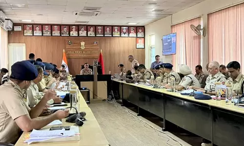 Jammu and Kashmir: जम्मू जोन के आईजीपी ने सुरक्षा समीक्षा बैठक की
