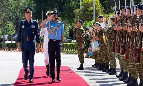 Air Chief Marshal AP Singh ने द्विपक्षीय वायुसेना संबंधों को मजबूत करने के लिए ग्रीस का दौरा किया
