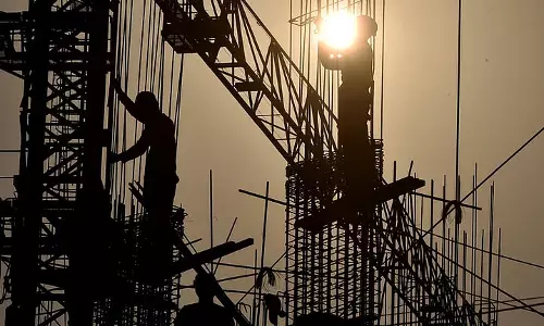 जैतपुर में निर्माण स्थल पर बिजली का करंट लगने से 24 वर्षीय मजदूर की मौत जैतपुर में निर्माण स्थल पर बिजली का करंट लगने से 24 वर्षीय मजदूर की मौत