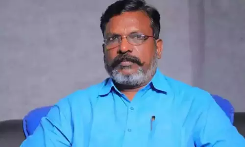 पुडुचेरी के पूर्व मुख्यमंत्री कामराज पुरस्कार: थोल तिरुमावलवन ने प्रस्तुत किया पुडुचेरी के पूर्व मुख्यमंत्री कामराज पुरस्कार: थोल तिरुमावलवन ने प्रस्तुत किया