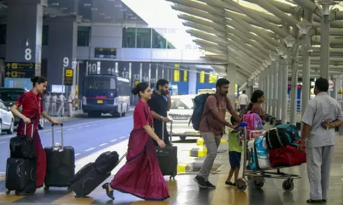 मई में भारत के घरेलू यात्रियों की संख्या बढ़कर 1.4 करोड़ हुई : डीजीसीए मई में भारत के घरेलू यात्रियों की संख्या बढ़कर 1.4 करोड़ हुई : डीजीसीए