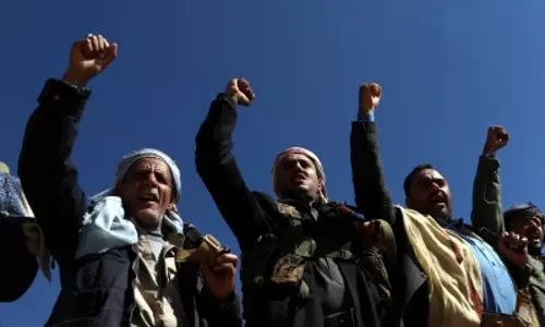 Yemen के हौथी ने ईरान-इज़राइल युद्ध विराम के बावजूद सैन्य अभियान जारी रखने की कसम खाई Yemen के हौथी ने ईरान-इज़राइल युद्ध विराम के बावजूद सैन्य अभियान जारी रखने की कसम खाई