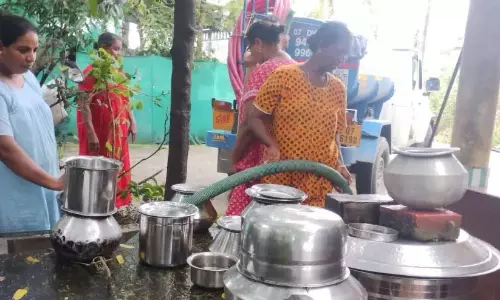 एक महीने से पेयजल की किल्लत, मूलमपिल्ली के निवासियों को दोहरी परेशानी का सामना करना पड़ रहा