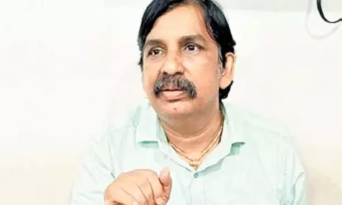 Berhampur में 17 वर्षीय लड़की से बलात्कार के आरोप में ‘फर्जी’ होम्योपैथी डॉक्टर गिरफ्तार Berhampur में 17 वर्षीय लड़की से बलात्कार के आरोप में ‘फर्जी’ होम्योपैथी डॉक्टर गिरफ्तार