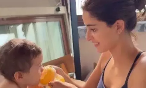 Ananya Panday : बेबी रिवर का पहला जन्मदिन मनाया, उसे ‘अपनी आंखों का तारा’ कहा Ananya Panday : बेबी रिवर का पहला जन्मदिन मनाया, उसे ‘अपनी आंखों का तारा’ कहा
