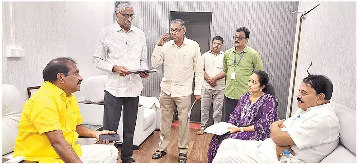 विधायक सिंधुरा ने सिंचाई मंत्री से किसानों के लिए लंबित भूमि मुआवजा जारी करने का आग्रह किया