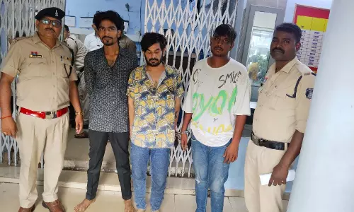 Raipur Breaking: पुलिस ने लूट के तीन आदतन अपराधियों को किया गिरफ्तार