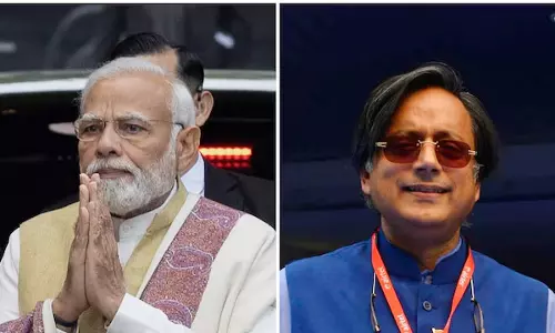 BIG BREAKING: सियासी हलचल तेज, कांग्रेस अध्यक्ष खरगे के बयान पर शशि थरूर का पलटवार