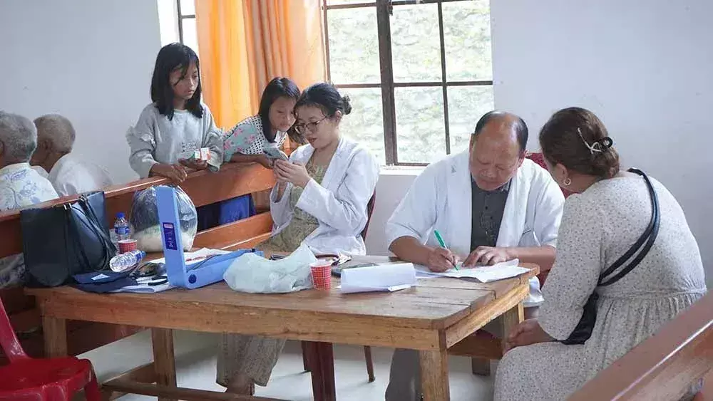 Nagaland : सुरूमी गांव में निःशुल्क चिकित्सा शिविर