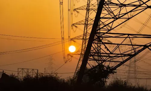 Khatima: खराब बिजली आपूर्ति पर नाराजगी, लो-वोल्टेज से निजात की मांग Khatima: खराब बिजली आपूर्ति पर नाराजगी, लो-वोल्टेज से निजात की मांग