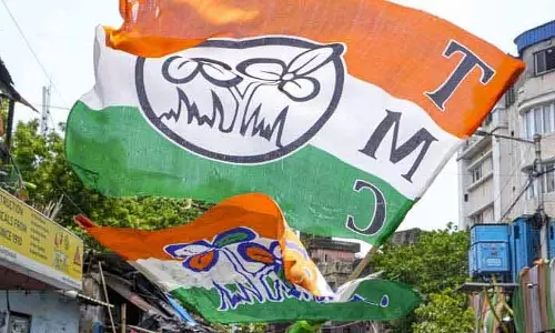हरिश्चंद्रपुर कॉलेज के प्रिंसिपल पर दबंगों का आरोप, Trinamool छात्र परिषद नेता ने किया हंगामा