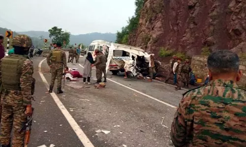 Jammu: दो वाहनों की टक्कर में 2 की मौत, कई घायल
