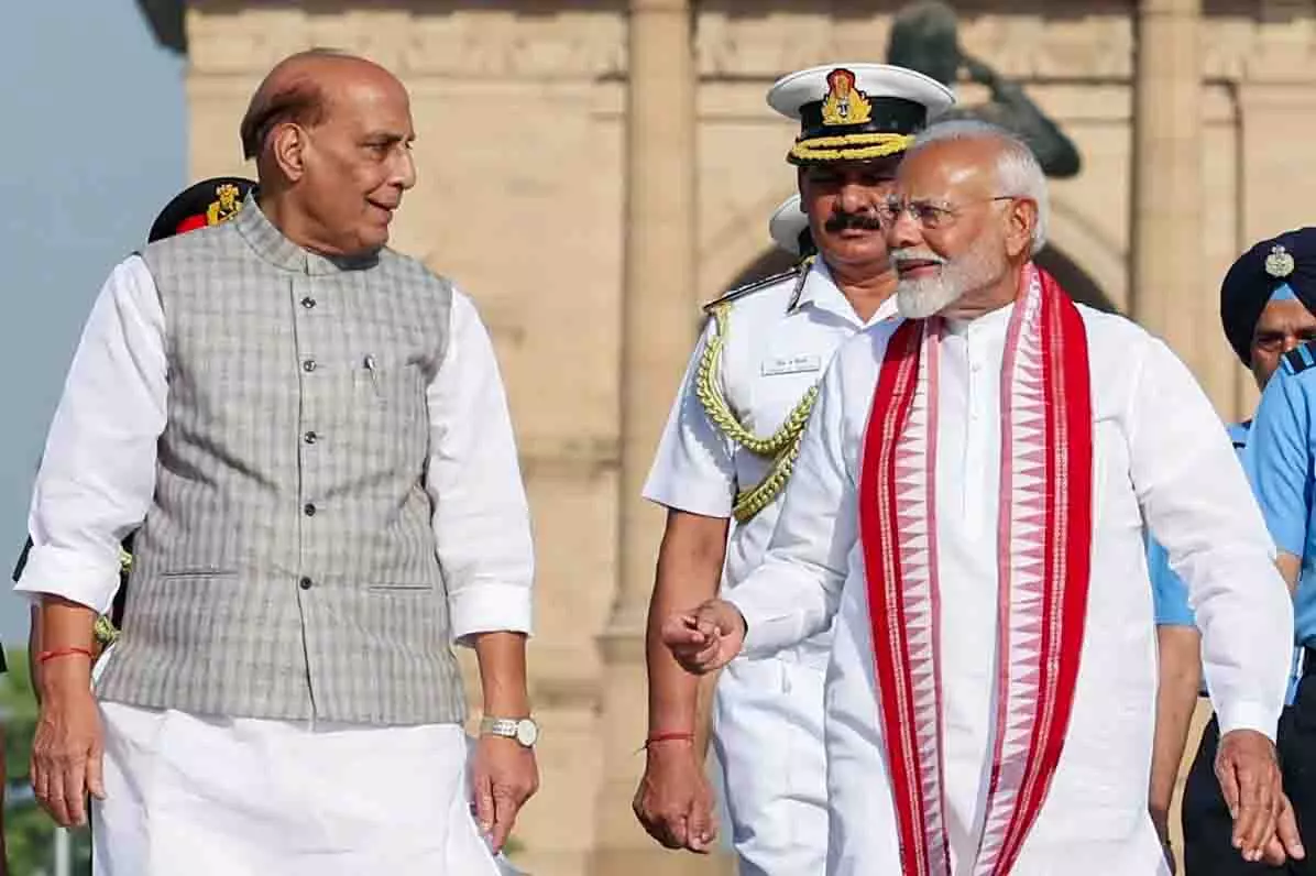 चीन में पाकिस्तान को भारत के रक्षा मंत्री राजनाथ सिंह ने जमकर सुनाया चीन में पाकिस्तान को भारत के रक्षा मंत्री राजनाथ सिंह ने जमकर सुनाया
