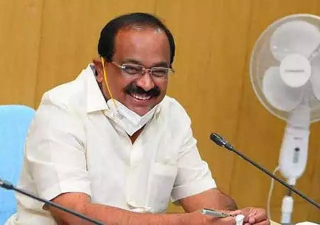 मंत्री चक्रपाणि ने तमिलनाडु को देय 2,670.64 करोड़ रुपये जारी करने का अनुरोध किया मंत्री चक्रपाणि ने तमिलनाडु को देय 2,670.64 करोड़ रुपये जारी करने का अनुरोध किया