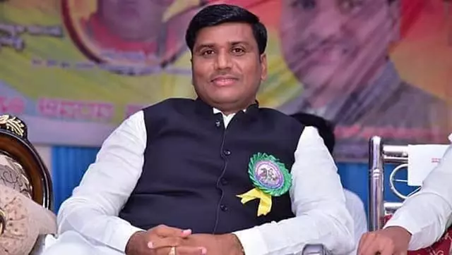 मैं बेल्लारी से KMF अध्यक्ष पद का प्रबल दावेदार हूं: भीमा नाइक, डी.के. सुरेश से सीधा मुकाबला मैं बेल्लारी से KMF अध्यक्ष पद का प्रबल दावेदार हूं: भीमा नाइक, डी.के. सुरेश से सीधा मुकाबला