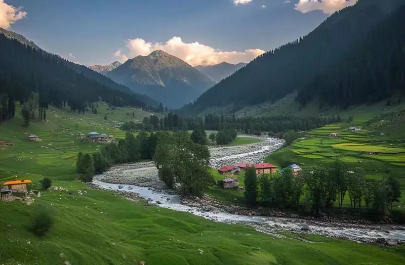 पर्यटन को पुनर्जीवित करने के लिए पहलगाम में उच्च स्तरीय बैठक होगी पर्यटन को पुनर्जीवित करने के लिए पहलगाम में उच्च स्तरीय बैठक होगी
