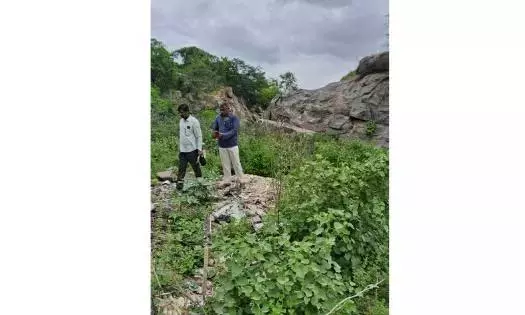 Hanamkonda में मंदिर, सरकारी भूमि पर अतिक्रमण की जांच Hanamkonda में मंदिर, सरकारी भूमि पर अतिक्रमण की जांच
