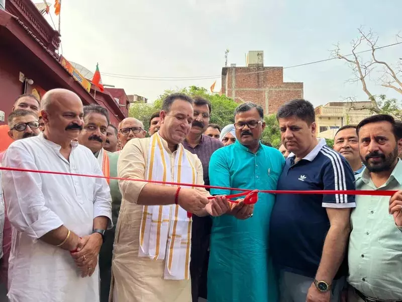 आपातकाल में संविधान कुचलने पर भाजपा नेता सुनील शर्मा ने की कांग्रेस की आलोचना आपातकाल में संविधान कुचलने पर भाजपा नेता सुनील शर्मा ने की कांग्रेस की आलोचना