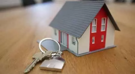 रायपुर: प्रधानमंत्री आवास योजना से बदल रही लोगों की जिंदगी रायपुर: प्रधानमंत्री आवास योजना से बदल रही लोगों की जिंदगी