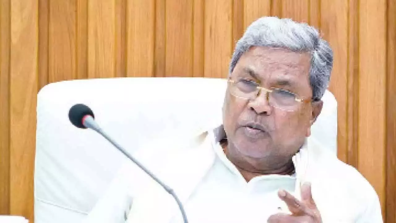 सिद्धारमैया नाराज कांग्रेस विधायकों से बात करेंगे, मुद्दे सुलझाएंगे: Parameshwara सिद्धारमैया नाराज कांग्रेस विधायकों से बात करेंगे, मुद्दे सुलझाएंगे: Parameshwara