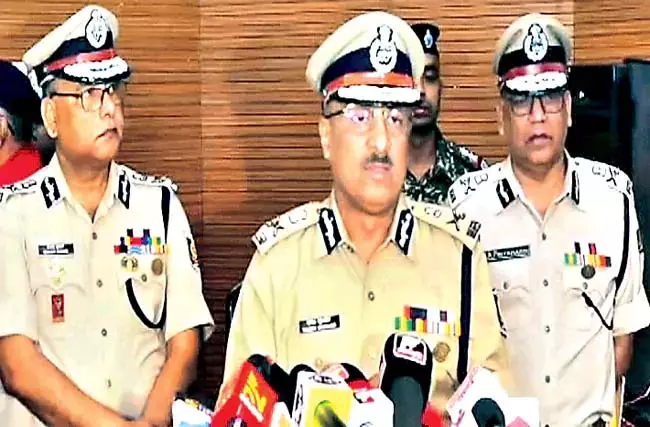 Odisha : रथ यात्रा की निगरानी करेंगे 21 आईपीएस अधिकारी Odisha : रथ यात्रा की निगरानी करेंगे 21 आईपीएस अधिकारी