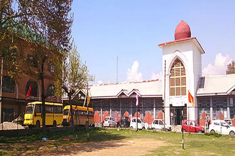 इस्लामिया कॉलेज श्रीनगर में स्थिरता हेतु रासायनिक नवाचार पर राष्ट्रीय सम्मेलन इस्लामिया कॉलेज श्रीनगर में स्थिरता हेतु रासायनिक नवाचार पर राष्ट्रीय सम्मेलन