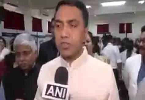 गोवा के CM प्रमोद सावंत ने सार्वजनिक स्क्रीनिंग के साथ आपातकाल की 50वीं वर्षगांठ मनाई गोवा के CM प्रमोद सावंत ने सार्वजनिक स्क्रीनिंग के साथ आपातकाल की 50वीं वर्षगांठ मनाई